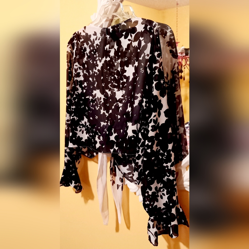 Blouse - Picture 4 of 5